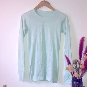 Mint green Lululemon Long Sleeve with Thumbholes